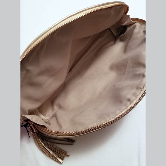 🆕️ Sephora Rouge Metallic Faux Leather Gold Dot Clutch Purse Handbag Makeup Bag - Picture 4 of 4